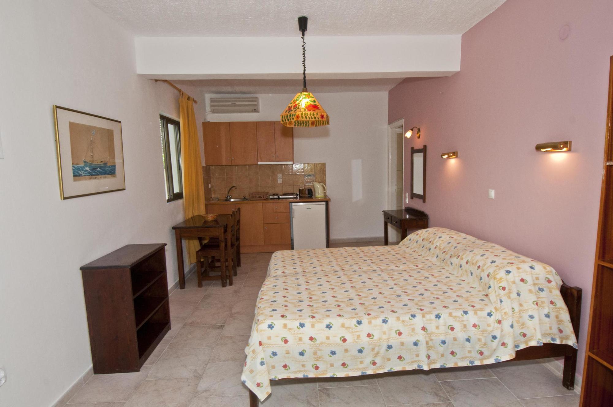 Apartments Katia Kassiopi Extérieur photo