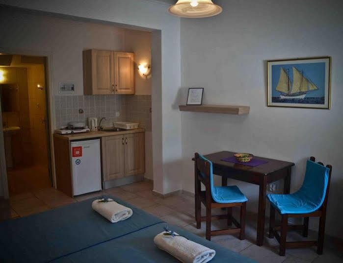 Apartments Katia Kassiopi Extérieur photo